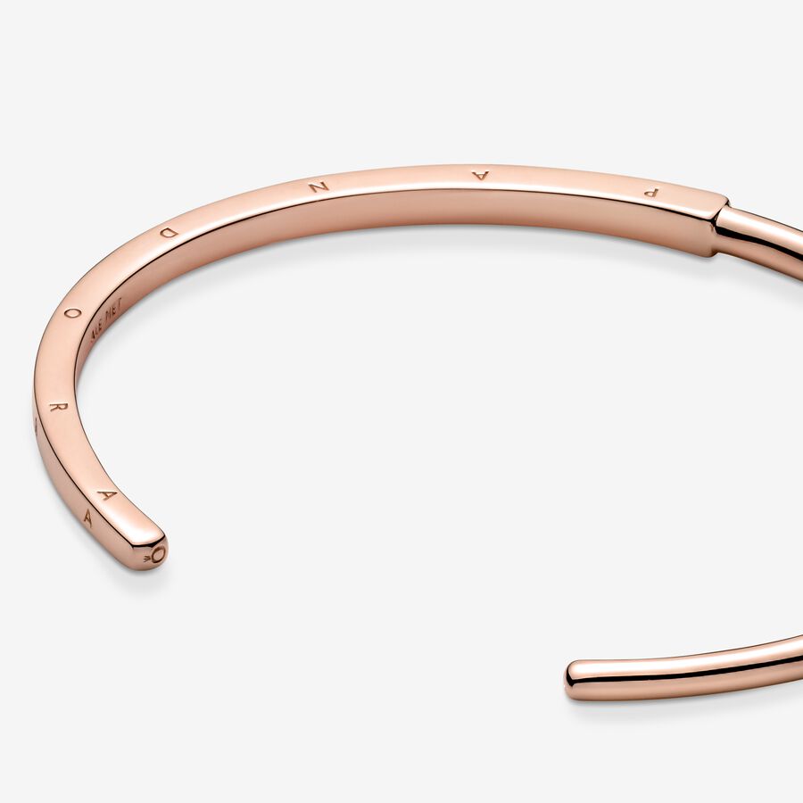 Signature I-D Open Bangle Rose gold plated - Image 5