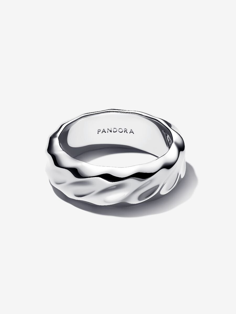 Rippled Wide Band Ring - Image 2