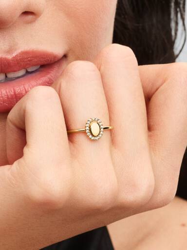 Engravable Oval Halo Ring - Image 2