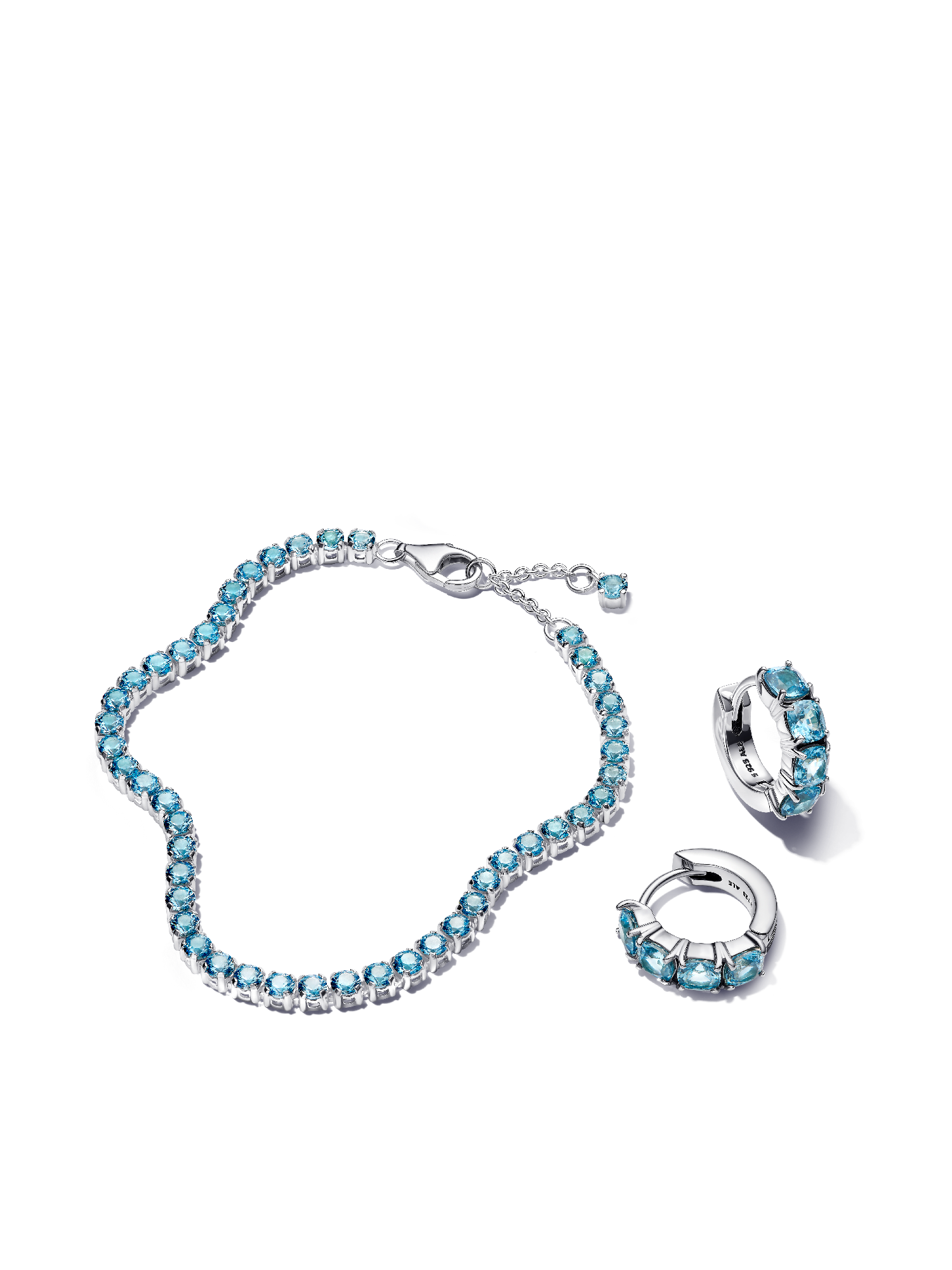 Twisting Arrow Charm - Image 6