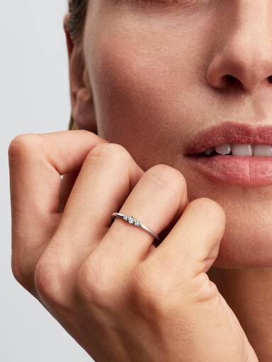 Pandora Era Lab-Grown Diamond Triple Stone Ring - Image 2